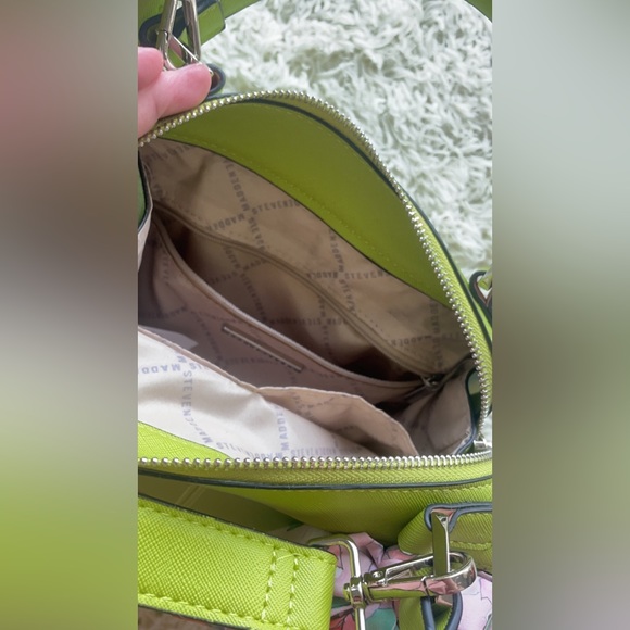 Steve Madden Green Purse - Picture 4 of 4